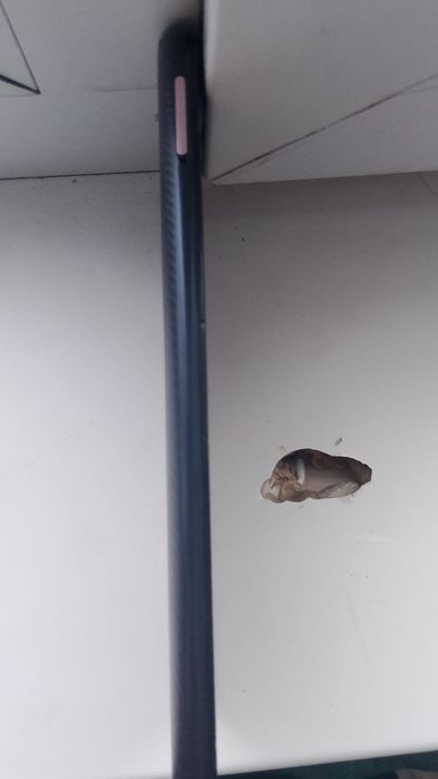 Продам редми 9 с сломан экран