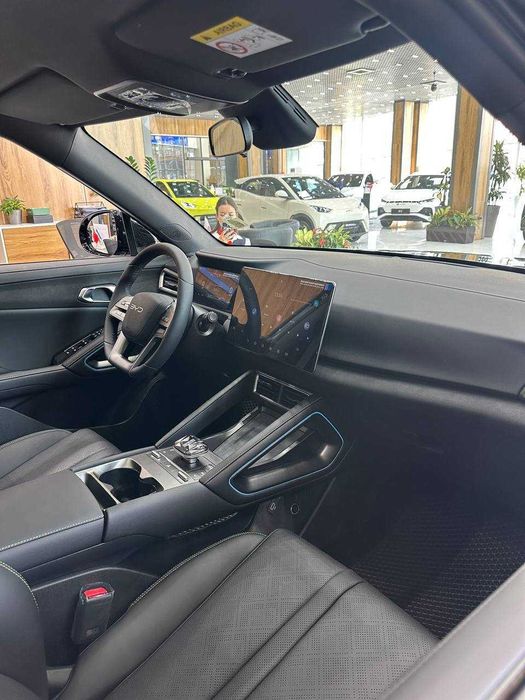 BYD Yuan up чегирма асосида расмий диллердан