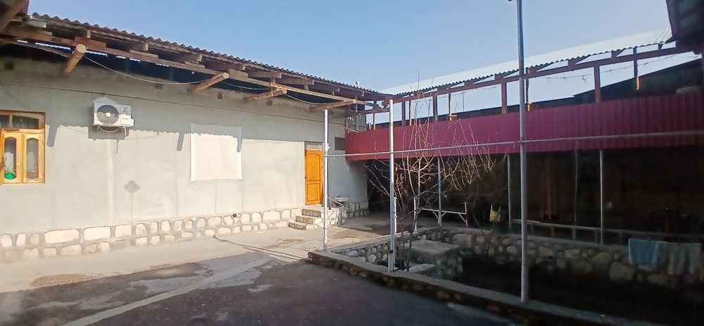 Участка сотилади