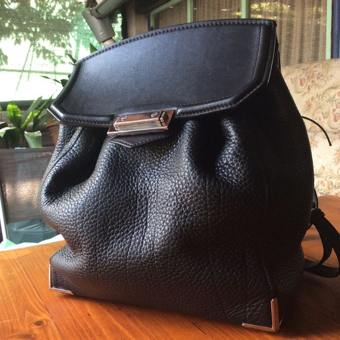 Оригинална кожена раница