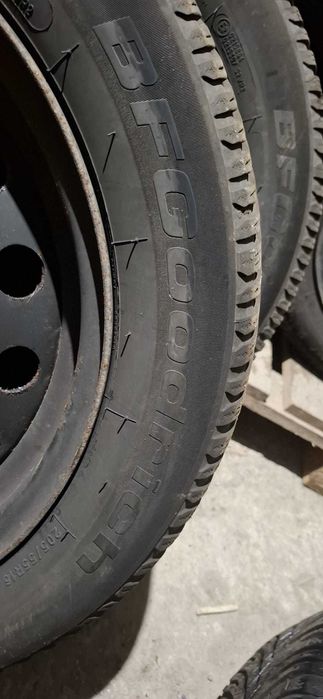 Anvelope Iarna 205/55R16 cu jante DOT 2121