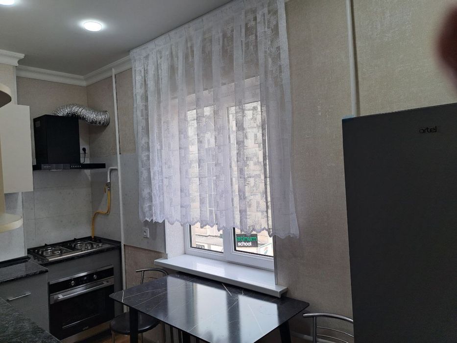 1 - Комн Срочно Сдаю Возле Алайский Рынок