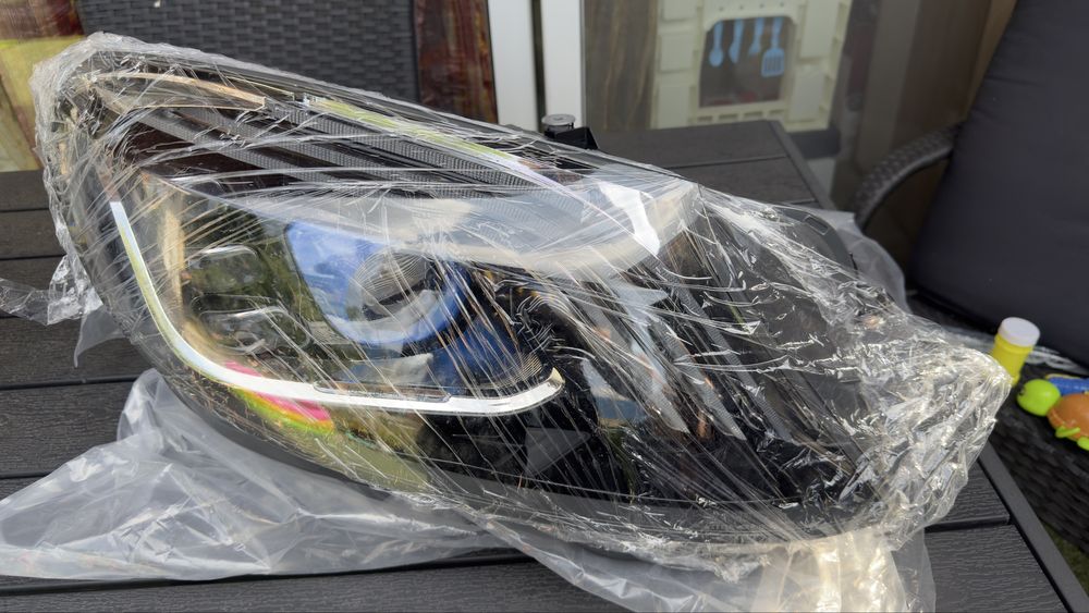 Фейс лифт фарове за S-класа w222 мерцедес 2014-2020 фул лед