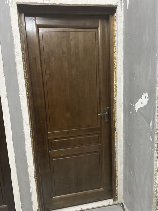 Продам двери б/у