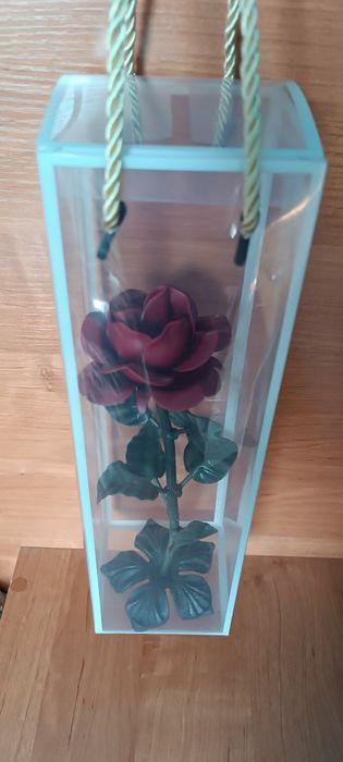 Роза ручной работы