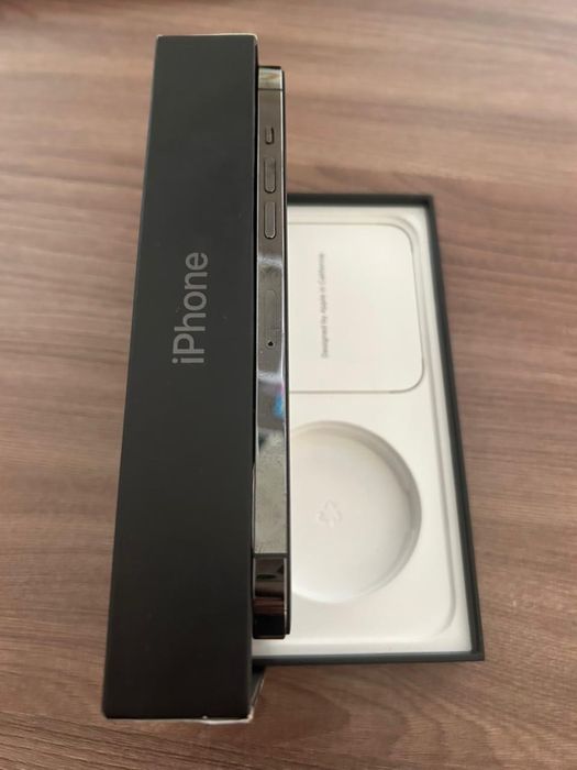 Айфон 12 про макс