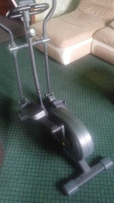 Продам электрический тренажер