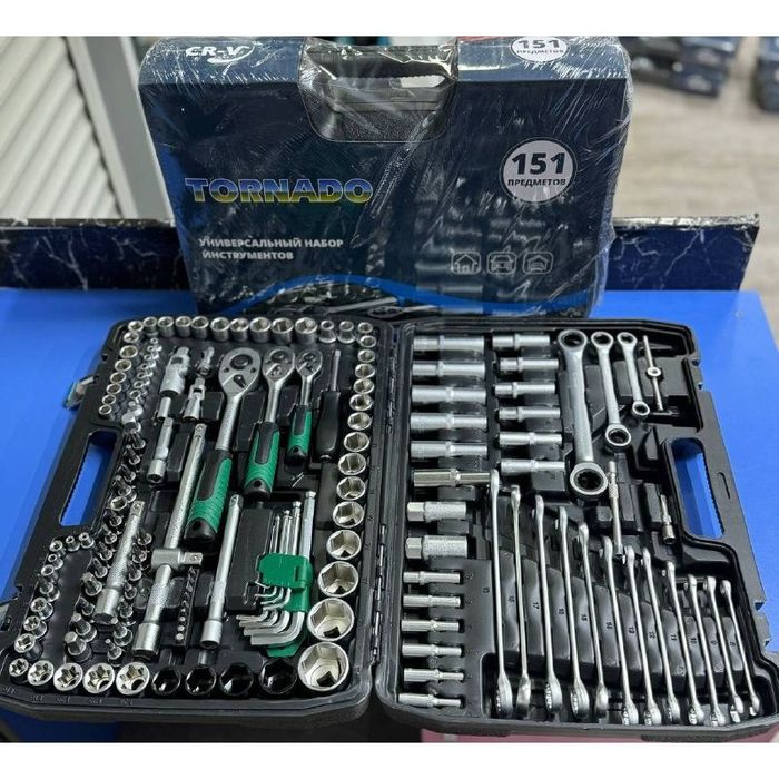 Набор для автомобиля Tornado.( 151 предметов.)