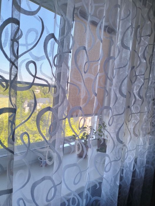 Продам тюль белоснежную