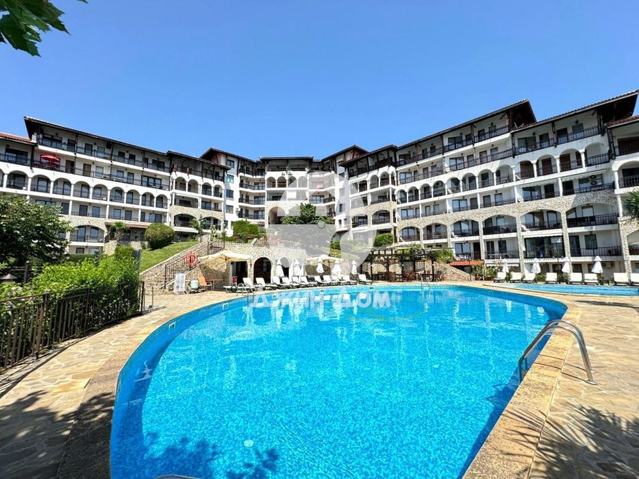 Продава се Двустаен апартамент в Свети Влас - 59 кв.м за 1150 €/кв.м - Снимка #12