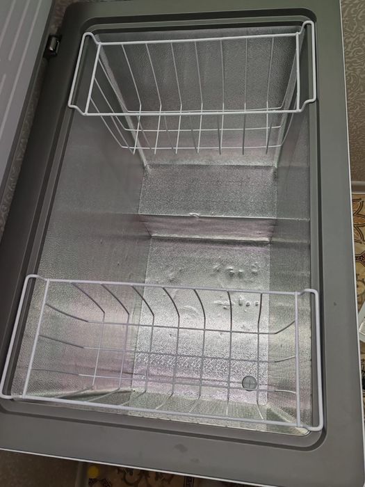 Морозильник Midea 198 л. Продам