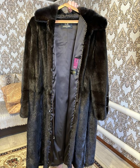 Продается женская шуба