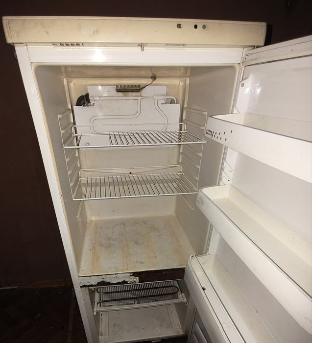 Холодильник продам
