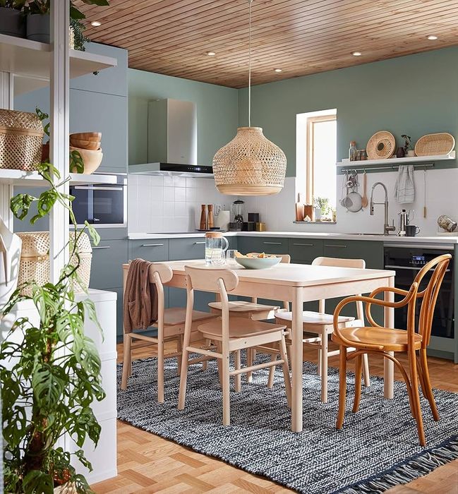 Разтегателна маса RÖNNINGE