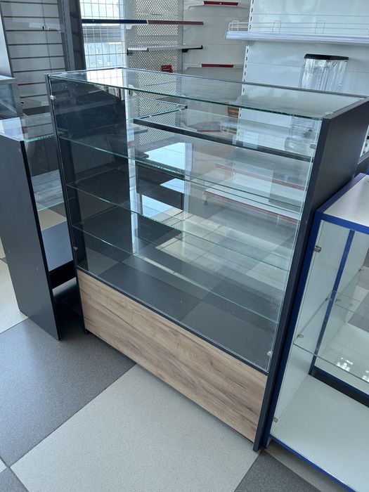 Витрины прилавки торговое оборудование