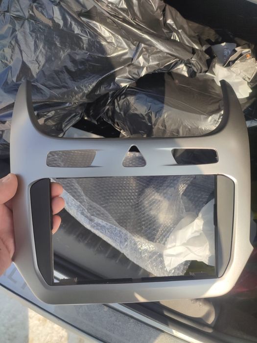 Продам штатный могнитолу