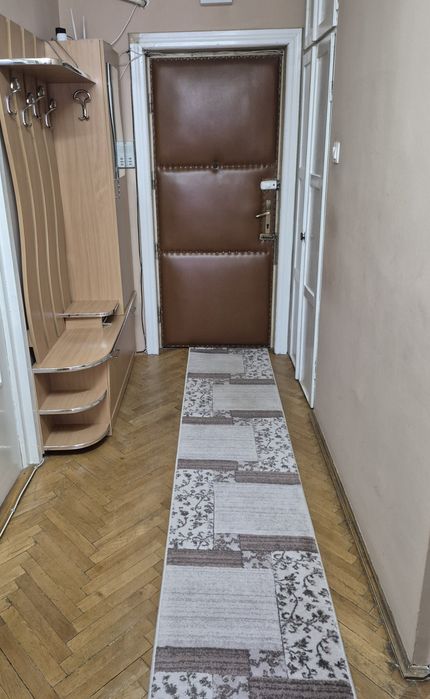 Apartament central cu 3 camere Salonta