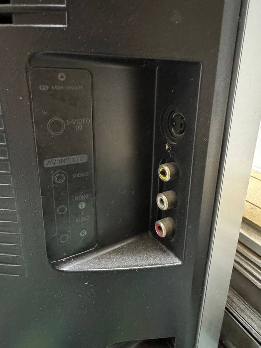 Продам телевизор самсунг б.у