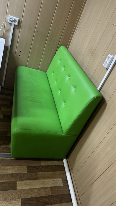 Диванчик для кафе, кухня, офис