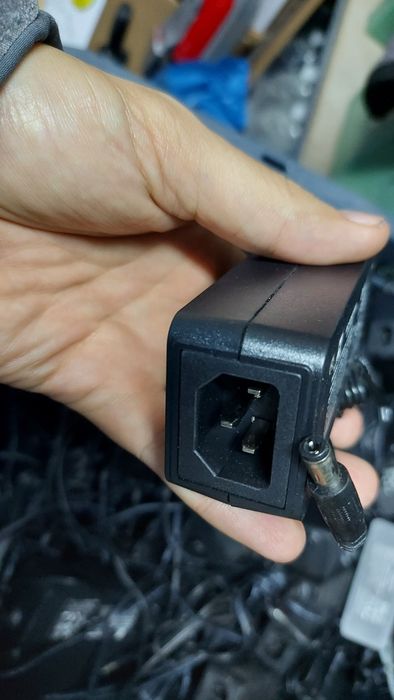 Set 50 alimentatoare 12V 2A, pt camere, routere, dvd, etc