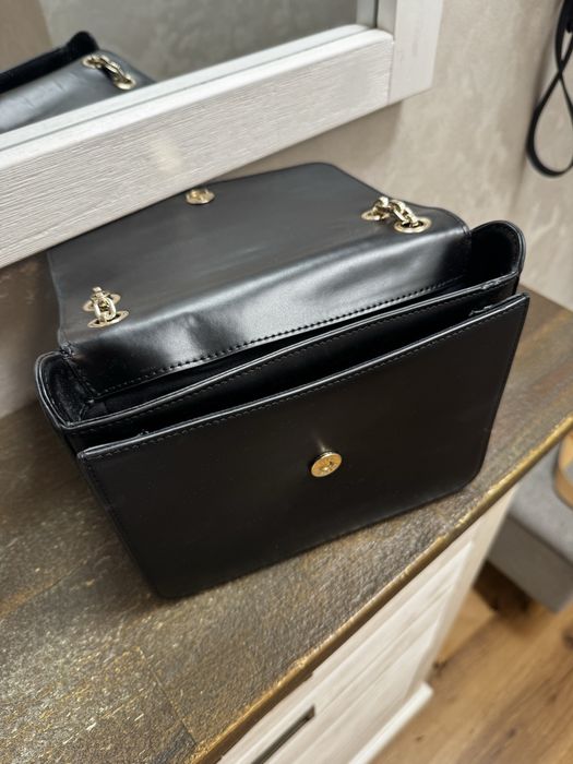 Дамска кожена чанта Karl lagerfeld