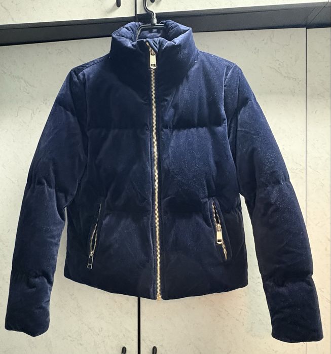 Дамско кадифено зимно яке Tommy Hilfiger с пух и пера