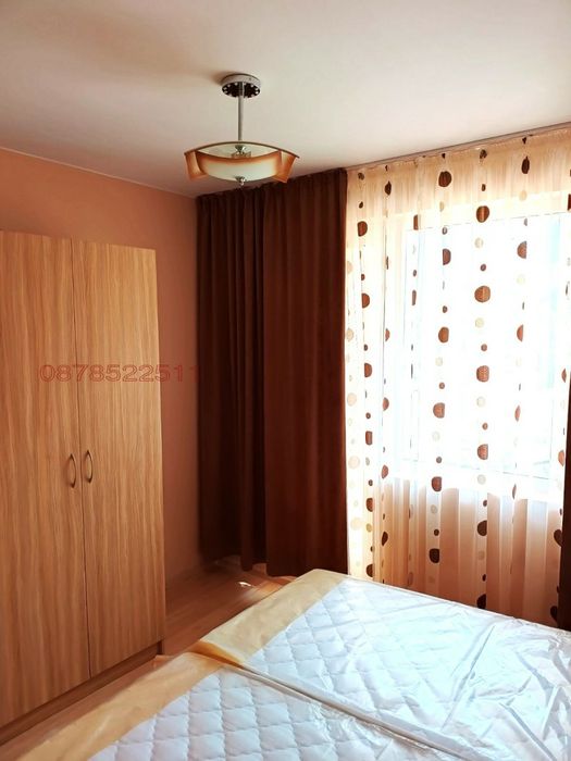 Дава се под наем Тристаен апартамент в Гоце Делчев - 92 кв.м за 306 € - Снимка #6