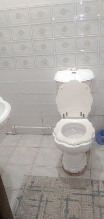 Квартира Сергели 6(Дехкон базар)еврорем) 3/3/9 улучшен