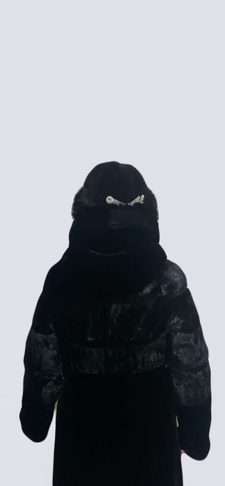 Верхняя одежда для женщин