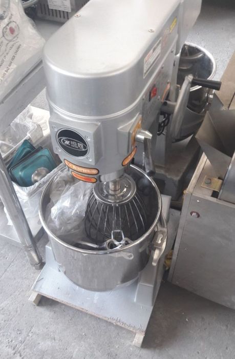 Mekser mikser miksir 30 litrlig miksr mikser miksr piramoy skilat