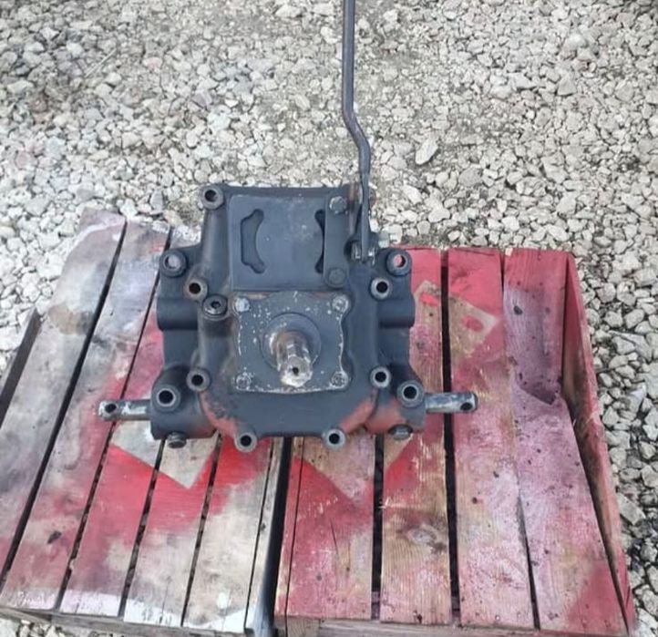 Priza de putere cu 2 turații 540/1000