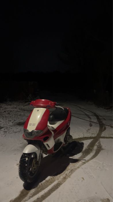 vand scuter gilera runner .