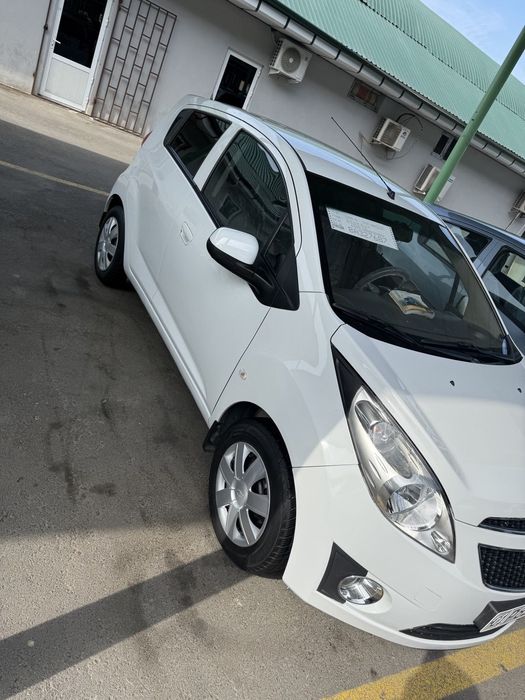 Спарк сотилади срочно 3 пазитса