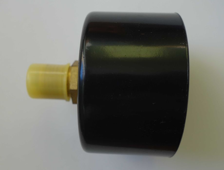 Лот-щепсел, манометър, реле...