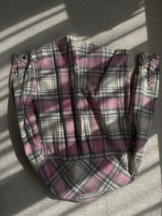 Camasa Benetton, masura XL 150cm, 10-11 ani. Camasa este impecabila.