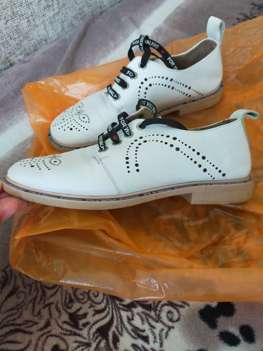 Продам обувь женская