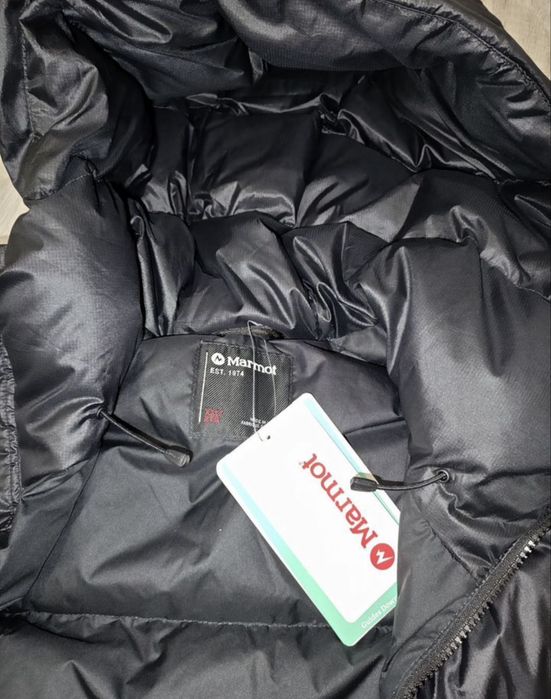 Пуховик Marmot новый