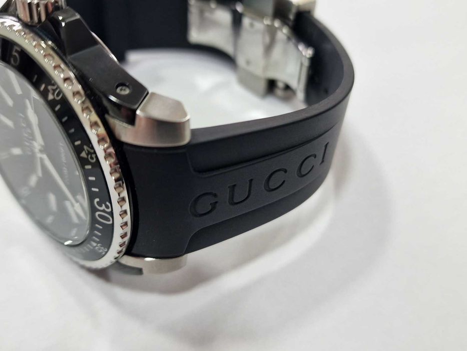 Часовник Gucci Dive 136.2 Men's Watch 45mm