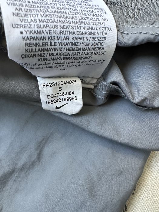 Nike original горнище ветровка.S