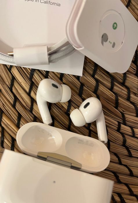 AirPods 2 Pro - ANC (2nd generation) with MagSafe USB-C - Nou