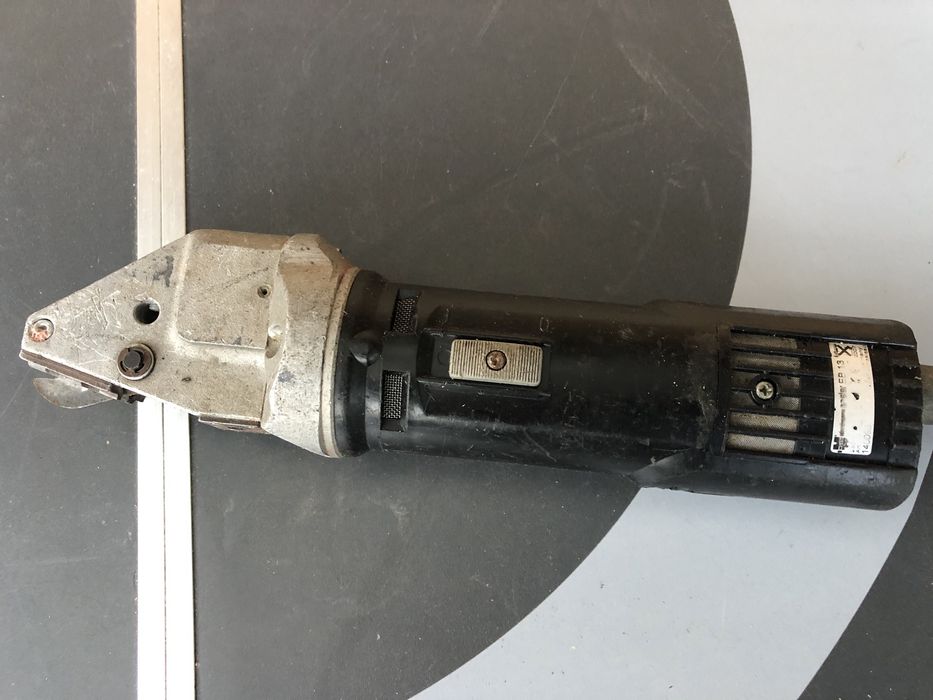 Foarfeca de taiat tabla wurth