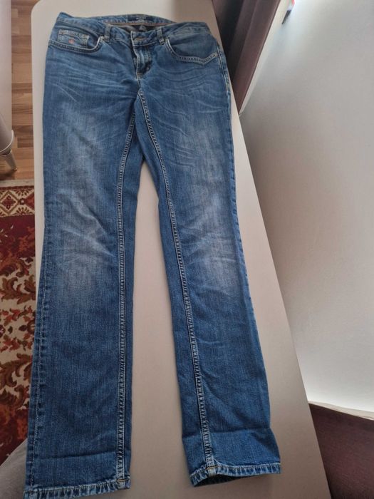 Blugi originali gant s sau 28