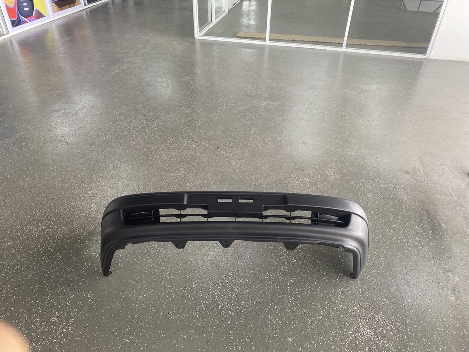 Бампер Передний Карина е