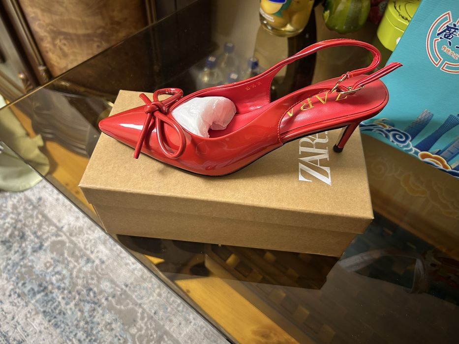 Босоножки Zara 36 размера