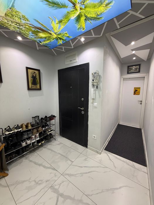 Тристаен апартамент в Кайсиева градина