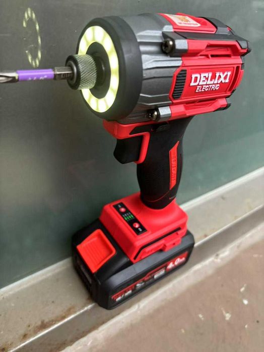 Профессиональный DELIXI  (DLX-EW1360)  импакт-шуруповёрт гайковёрт