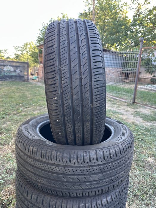 Vand Anvelope 205/55 R16 vara