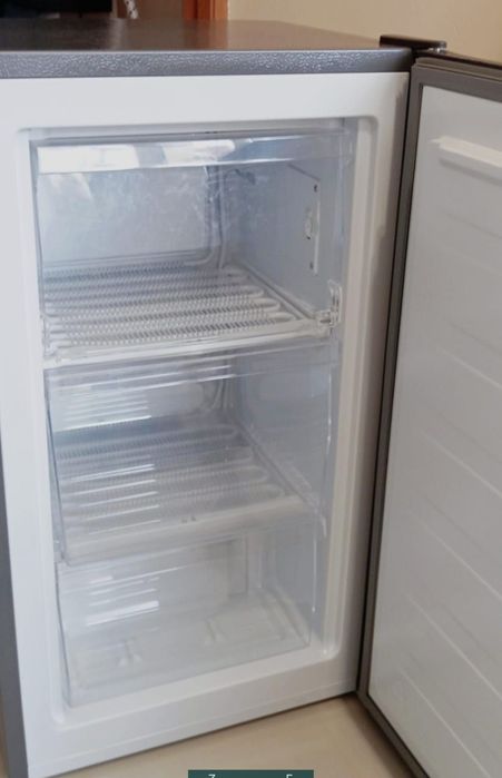 Продам морозильную камеру!!!