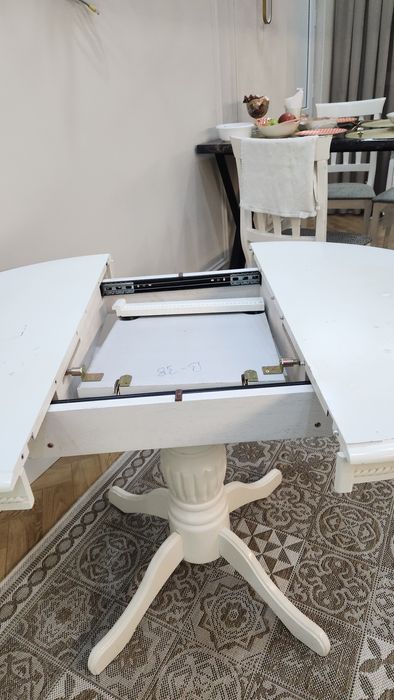 Продам кухонный стол