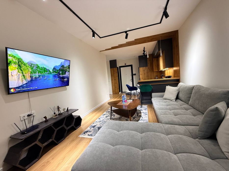 Сдаю кавартиру в ЖК Акай Сити студио 2 комнатная!!!